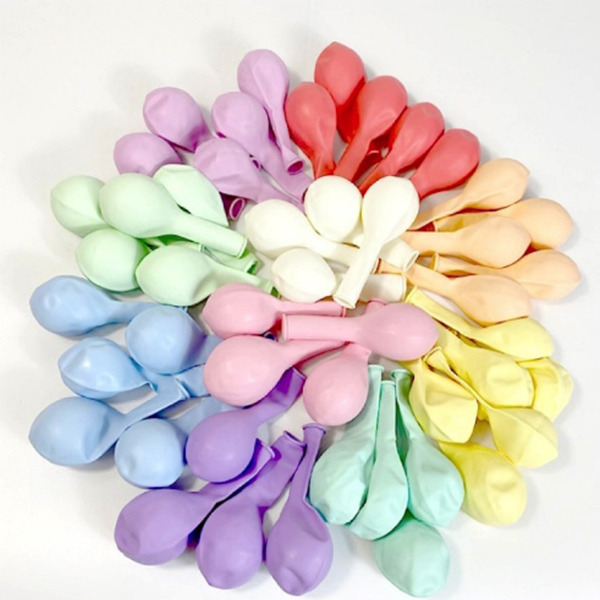 ম্যাকারুন বেলুন